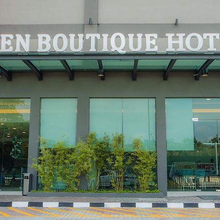 Zen Boutique Hotel Ulu Tiram Ngoại thất bức ảnh